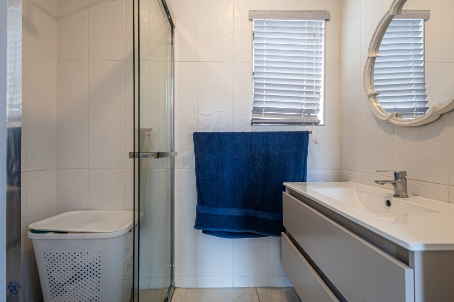 3 Bedroom Property for Sale in Waterfront Western Cape
